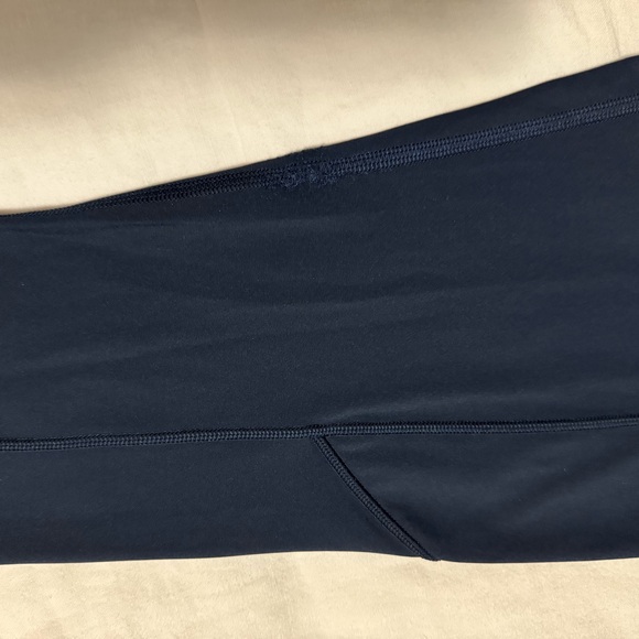 Lululemon Fast & Free 7/8 Tight Non-Reflective Nulux 25" - Picture 9 of 10